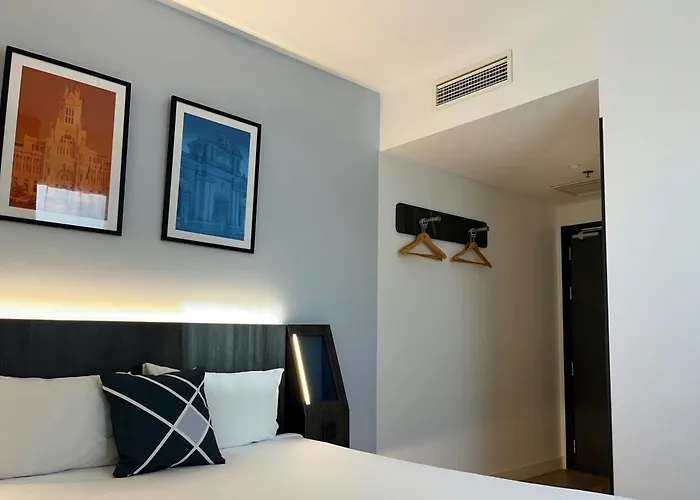 Four Points Flex By Sheraton Madrid AtochaHostal